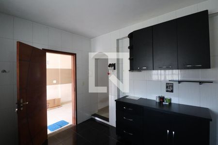 Casa de condomínio para alugar com 200m², 3 quartos e 1 vagaCozinha