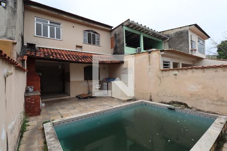 Casa de condomínio para alugar com 200m², 3 quartos e 1 vagaPiscina