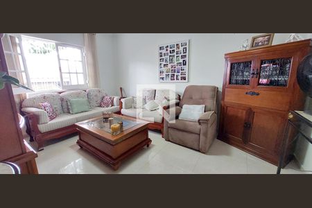 Sala de casa à venda com 3 quartos, 164m² em Vila Pires, Santo André