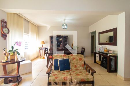 Sala de apartamento à venda com 3 quartos, 145m² em Consolação, São Paulo