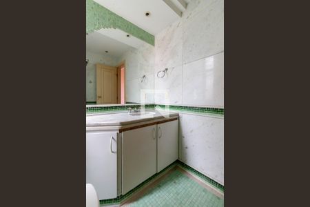 Apartamento à venda com 110m², 3 quartos e 2 vagas Apartamento à venda com 110m², 3 quartos e 2 vagasBanheiro da Suíte