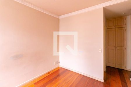 Apartamento à venda com 110m², 3 quartos e 2 vagas Apartamento à venda com 110m², 3 quartos e 2 vagasQuarto Suíte