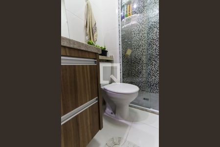 Apartamento à venda com 48m², 2 quartos e 1 vaga Apartamento à venda com 48m², 2 quartos e 1 vagaBanheiro