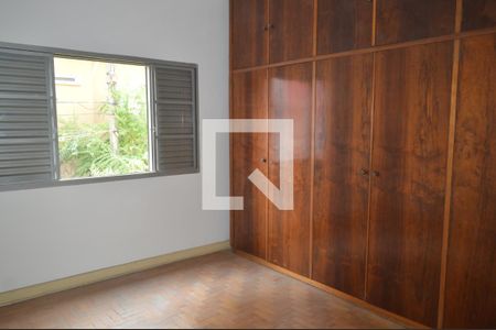 Casa para alugar com 191m², 3 quartos e 1 vagaQuarto 2