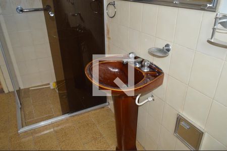 Casa para alugar com 191m², 3 quartos e 1 vagaBanheiro