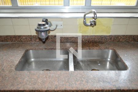 Casa para alugar com 191m², 3 quartos e 1 vagaCozinha