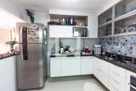 Casa de condomínio à venda com 80m², 2 quartos e 2 vagasCozinha