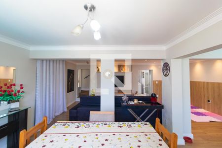 Salas de casa à venda com 4 quartos, 300m² em Jardim Anchieta, Campinas