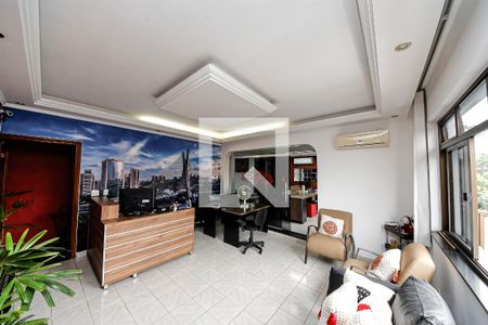 Casa à venda com 326m², 6 quartos e 3 vagasQuarto 6