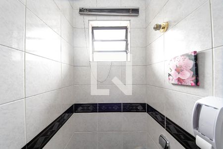 Casa à venda com 326m², 6 quartos e 3 vagasBanheiro