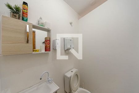 Casa à venda com 326m², 6 quartos e 3 vagasBanheiro