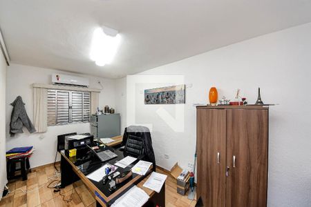 Casa à venda com 326m², 6 quartos e 3 vagasQuarto 5