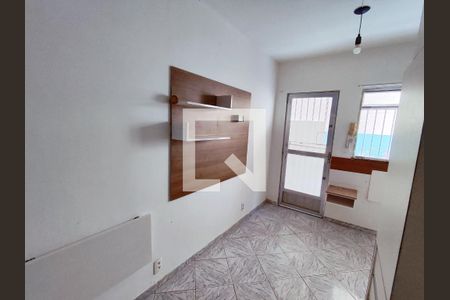 Sala/Cozinha de kitnet/studio para alugar com 1 quarto, 26m² em Engenho de Dentro, Rio de Janeiro