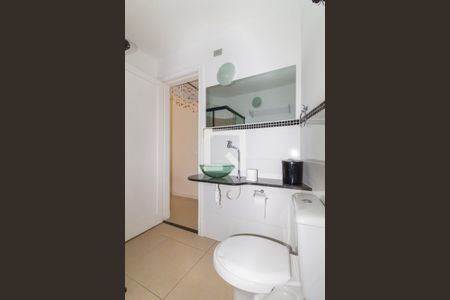 Banheiro  de apartamento para alugar com 1 quarto, 29m² em Liberdade, São Paulo