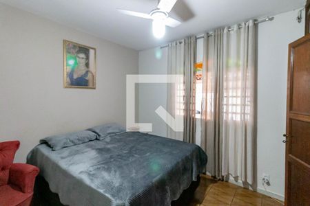 Casa à venda com 360m², 5 quartos e 2 vagasSuíte