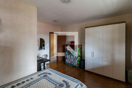 Casa à venda com 360m², 5 quartos e 2 vagasQuarto 4