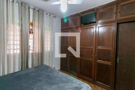 Casa à venda com 360m², 5 quartos e 2 vagasSuíte