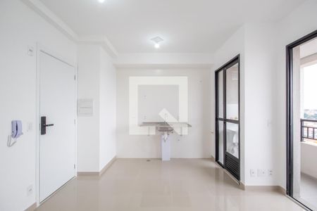 Sala e Cozinha de apartamento à venda com 2 quartos, 47m² em Km 18, Osasco