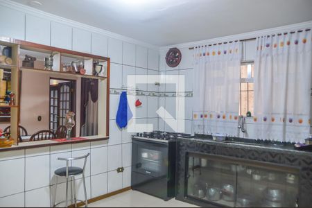 Casa à venda com 201m², 4 quartos e 2 vagasCozinha