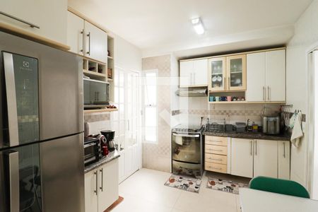 Apartamento à venda com 93m², 3 quartos e 2 vagasCozinha