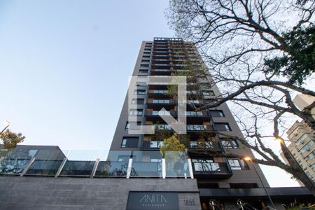 Studio à venda com 36m², 1 quarto e 1 vaga Studio à venda com 36m², 1 quarto e 1 vagaFachada