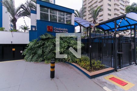 Apartamento à venda com 57m², 2 quartos e 1 vagaFachada