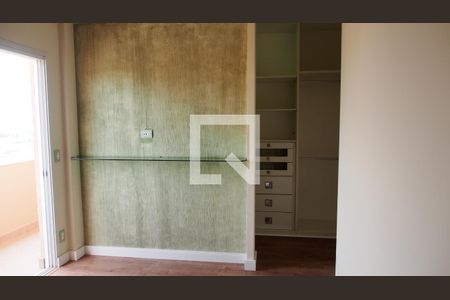Casa à venda com 370m², 3 quartos e 10 vagasSuíte