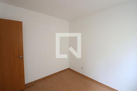 Quarto 1 de apartamento para alugar com 2 quartos, 48m² em Vila Lage, São Gonçalo