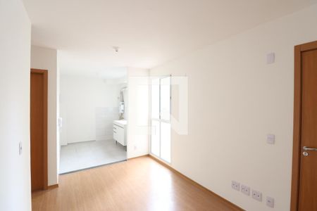 Sala de apartamento para alugar com 2 quartos, 48m² em Vila Lage, São Gonçalo