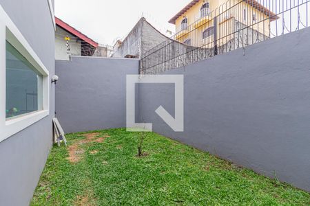 Casa para alugar com 292m², 4 quartos e 5 vagasQuintal