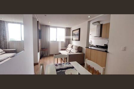 Sala de apartamento à venda com 2 quartos, 45m² em Parque São Vicente, Santo André