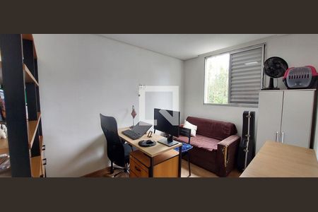 Quarto 2 de apartamento à venda com 2 quartos, 45m² em Parque São Vicente, Santo André