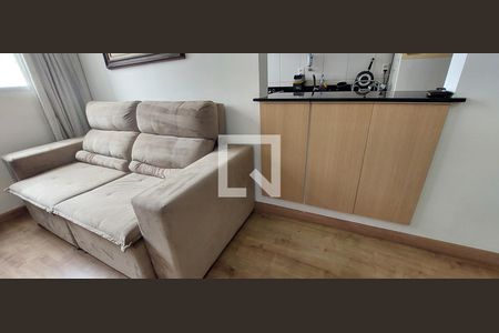 Sala de apartamento à venda com 2 quartos, 45m² em Parque São Vicente, Santo André