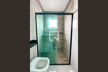 Banheiro de casa à venda com 3 quartos, 130m² em Parque Sao Domingos, São Paulo