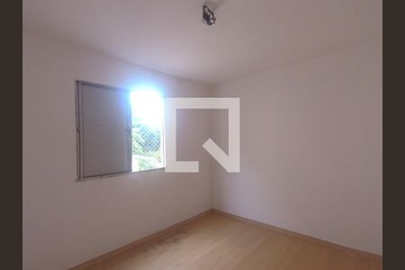 Apartamento à venda com 85m², 2 quartos e 1 vagaQuarto 02