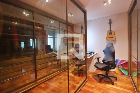 Apartamento à venda com 153m², 2 quartos e 2 vagasCloset