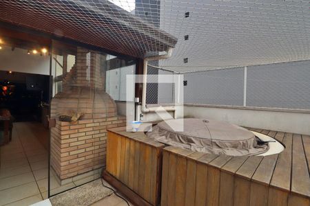 Apartamento à venda com 153m², 2 quartos e 2 vagasCobertura