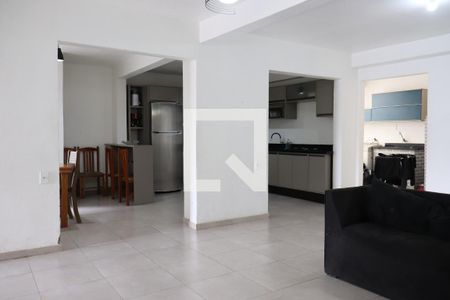 Sala de casa à venda com 3 quartos, 200m² em Rio dos Sinos, São Leopoldo