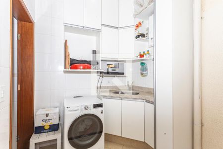 Churrasqueira/Lavanderia de casa de condomínio à venda com 3 quartos, 100m² em Vila Brasílio Machado, São Paulo