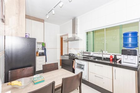 Cozinha de casa de condomínio à venda com 3 quartos, 100m² em Vila Brasílio Machado, São Paulo