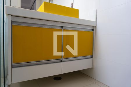 Casa à venda com 148m², 3 quartos e 2 vagasBanheiro da Suíte