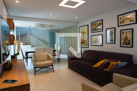 Sala de casa à venda com 3 quartos, 148m² em Vila Bastos, Santo André