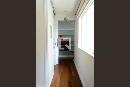 Casa à venda com 148m², 3 quartos e 2 vagasEscritório