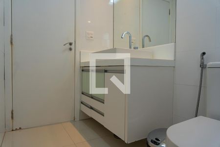 Casa à venda com 148m², 3 quartos e 2 vagasBanheiro da Suíte