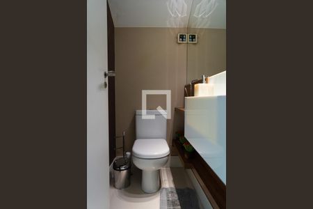 Casa à venda com 148m², 3 quartos e 2 vagasLavabo