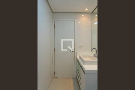 Casa à venda com 148m², 3 quartos e 2 vagasBanheiro da Suíte