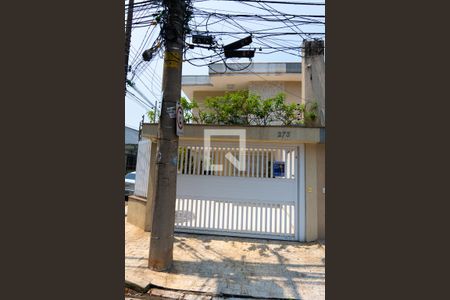 Casa à venda com 148m², 3 quartos e 2 vagasFachada