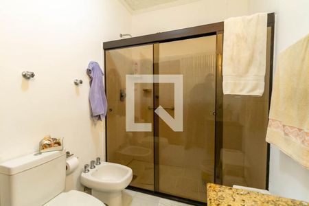 Casa à venda com 291m², 3 quartos e 6 vagasBanheiro Social