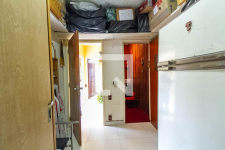 Casa à venda com 291m², 3 quartos e 6 vagasQuarto de Serviço