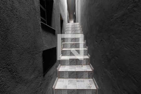 Studio para alugar com 44m², 1 quarto e sem vagaEscada